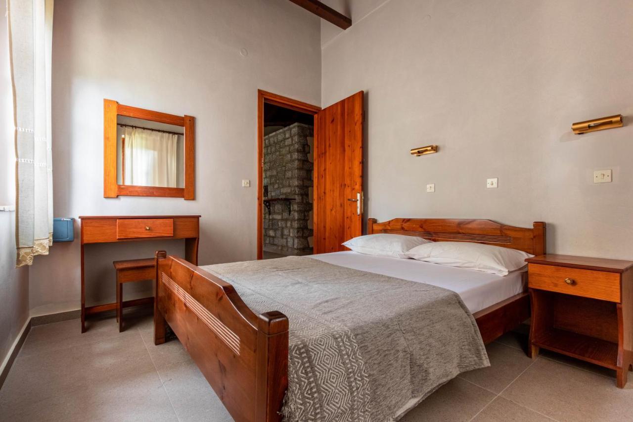 Porto Kalamitsi Stone-Built Bungalows Кардамили Екстериор снимка