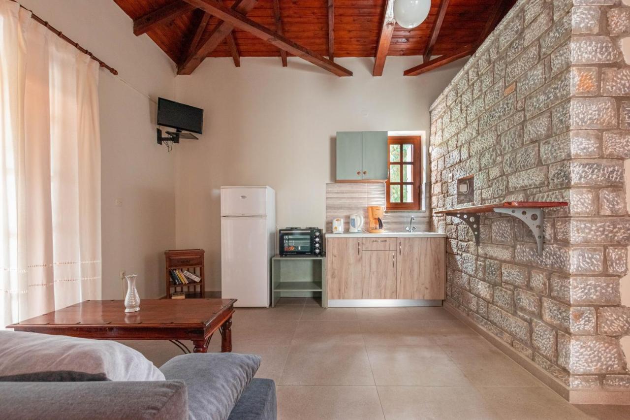 Porto Kalamitsi Stone-Built Bungalows Кардамили Екстериор снимка